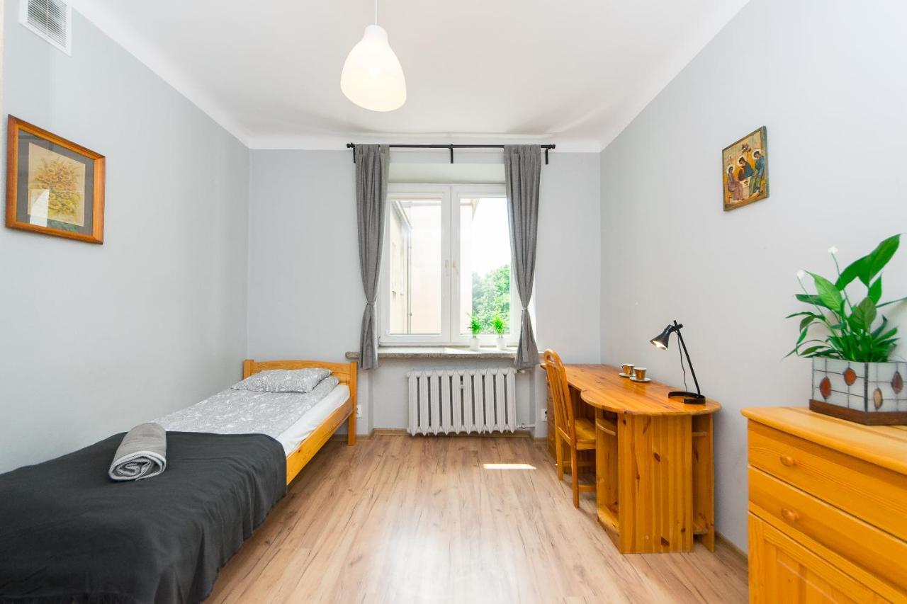 3-Bedroom Flat In City Center P4You Pl 克拉科夫 外观 照片