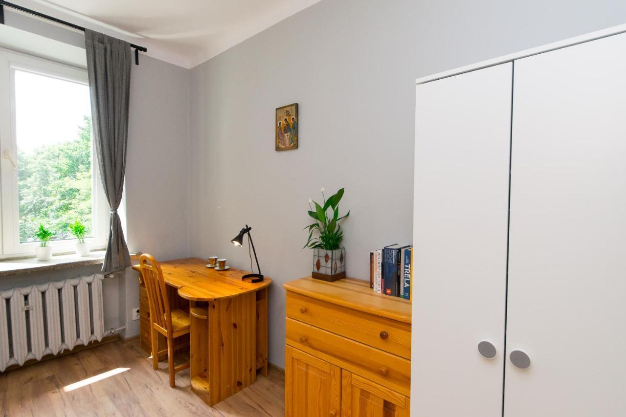 3-Bedroom Flat In City Center P4You Pl 克拉科夫 外观 照片