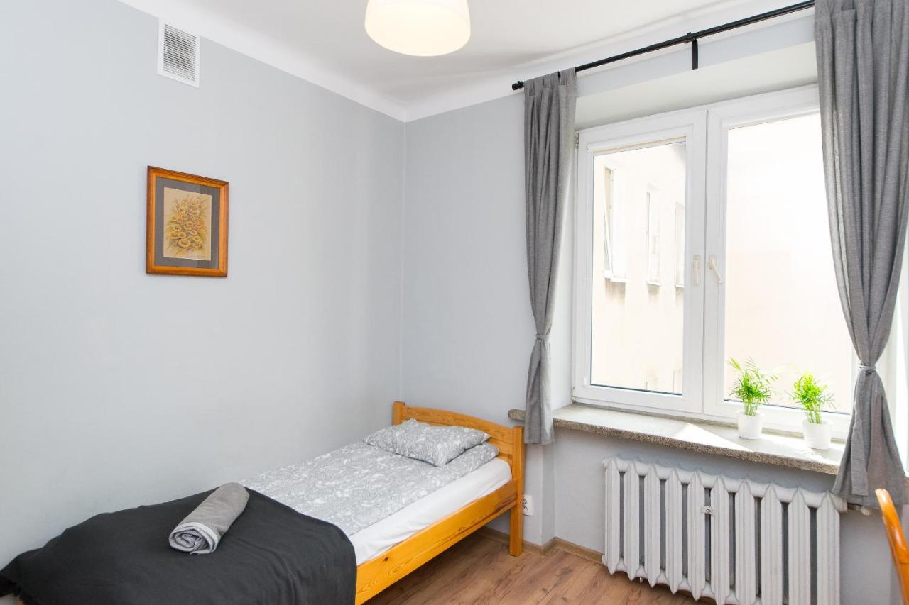 3-Bedroom Flat In City Center P4You Pl 克拉科夫 外观 照片